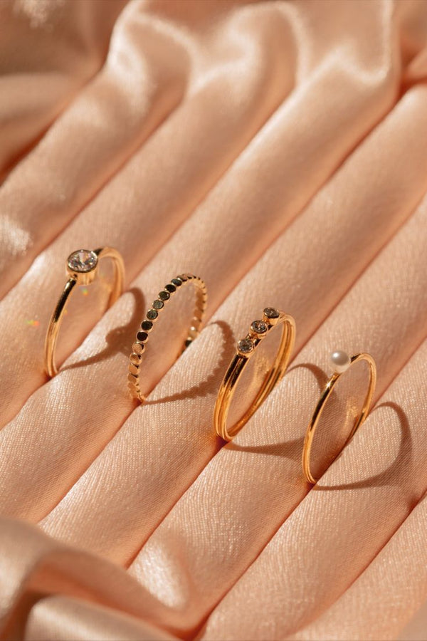 4 Piece Gold Minimalistic Rings